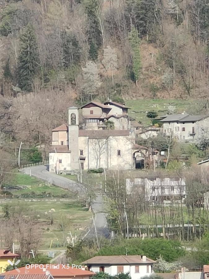 Ca Del Tita Apartment Capo di Ponte Luaran gambar
